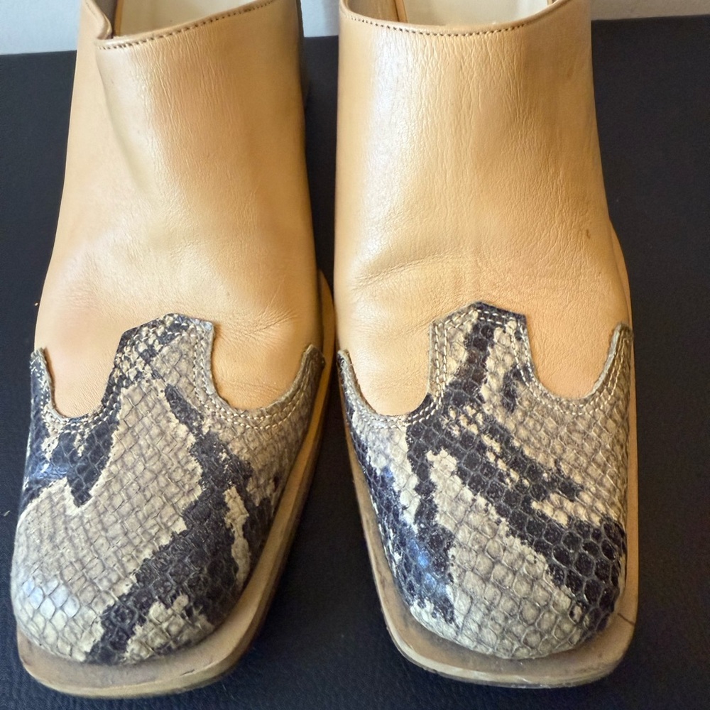 Vintage Armani Leather Mules – Made in Italy – Size 39 - Picture 8 of 9